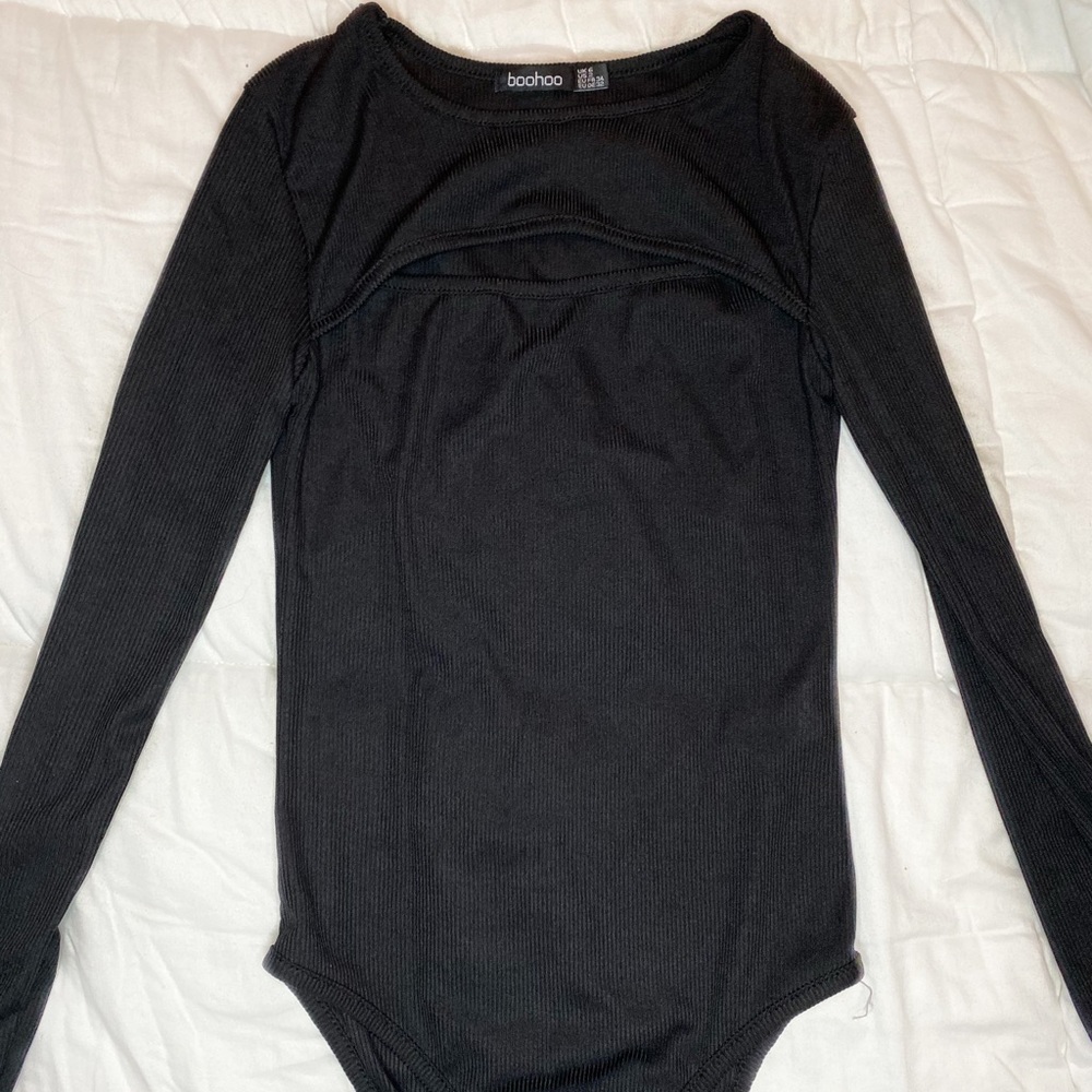 Basic rib keyhole detail bodysuit